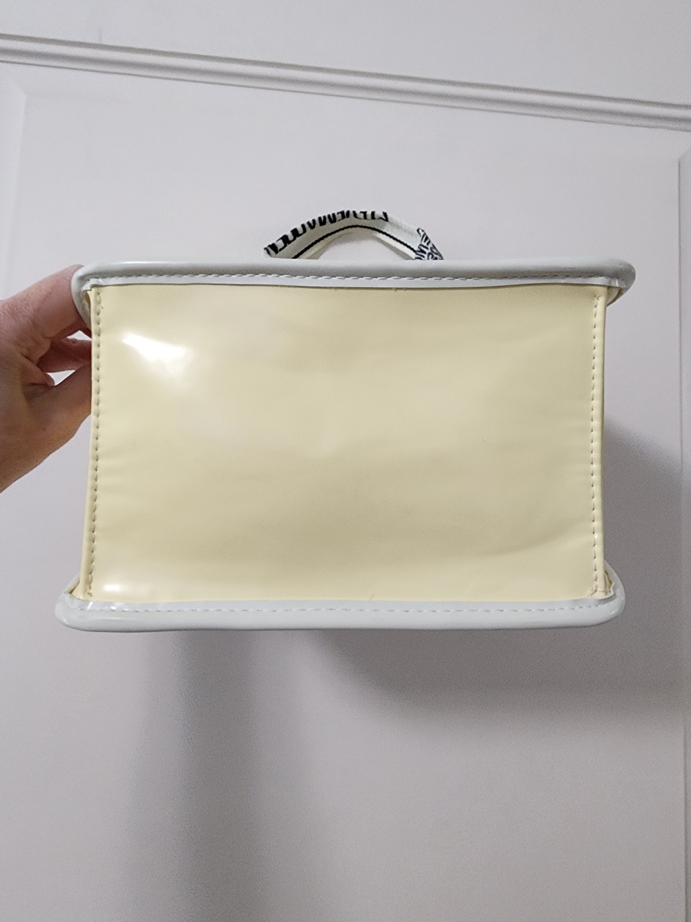 Steve Madden Mini Tote Bag Cream Structured Top Handle Logo Strap - Picture 7 of 7
